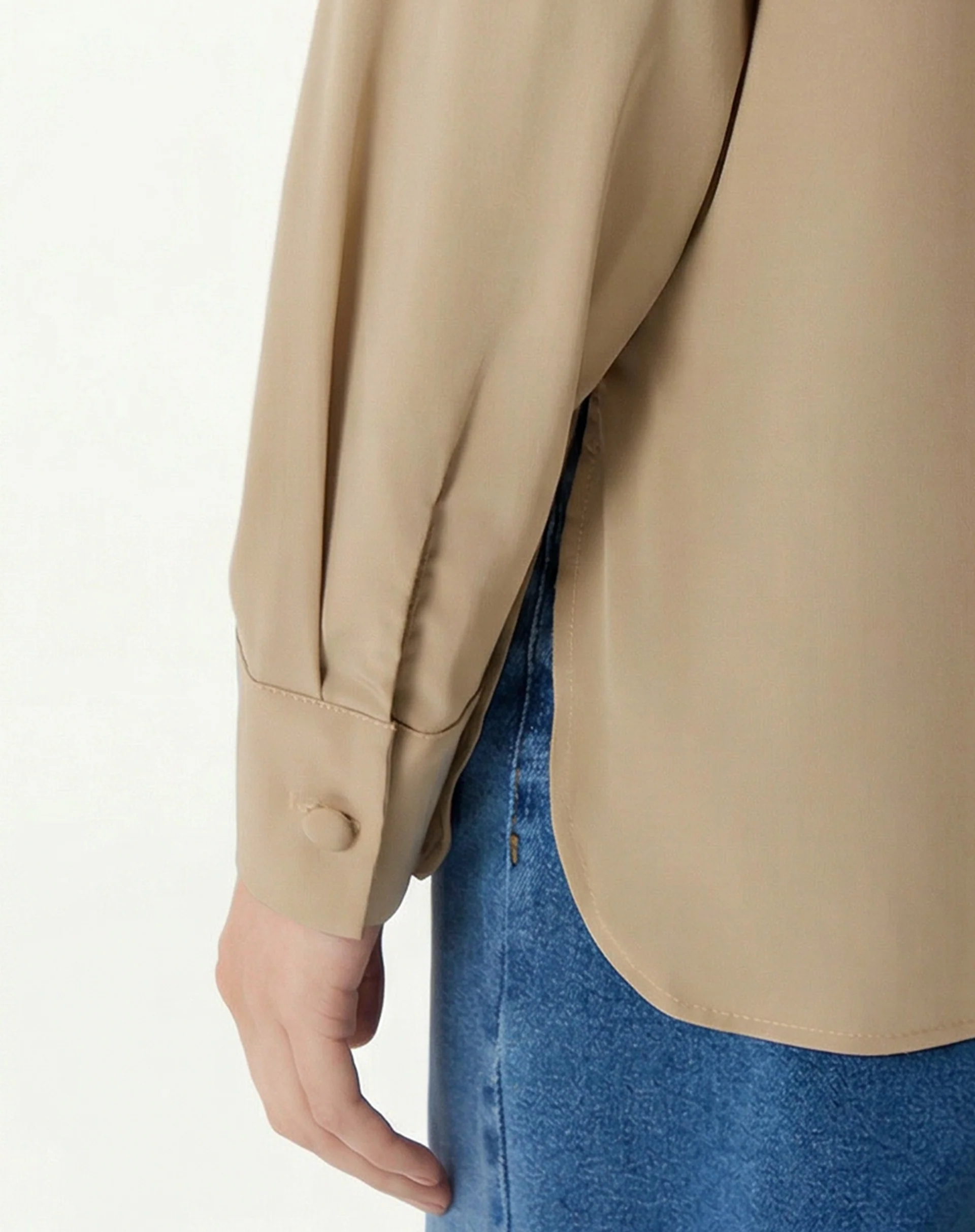 Camisa Alongada Com Fenda - Bege - Image 5