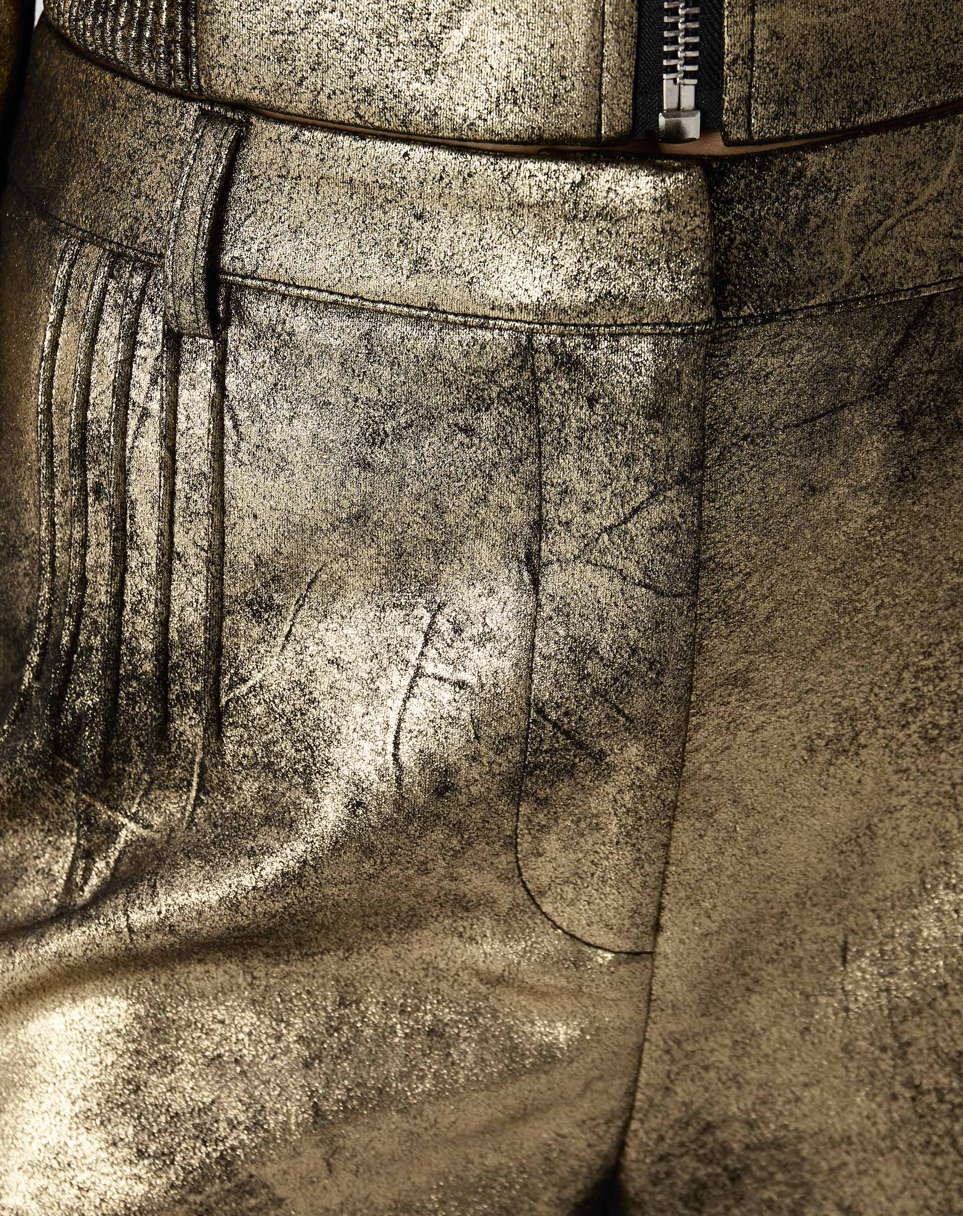 Shorts Com Pregas Metalizado - Dourado - Image 5
