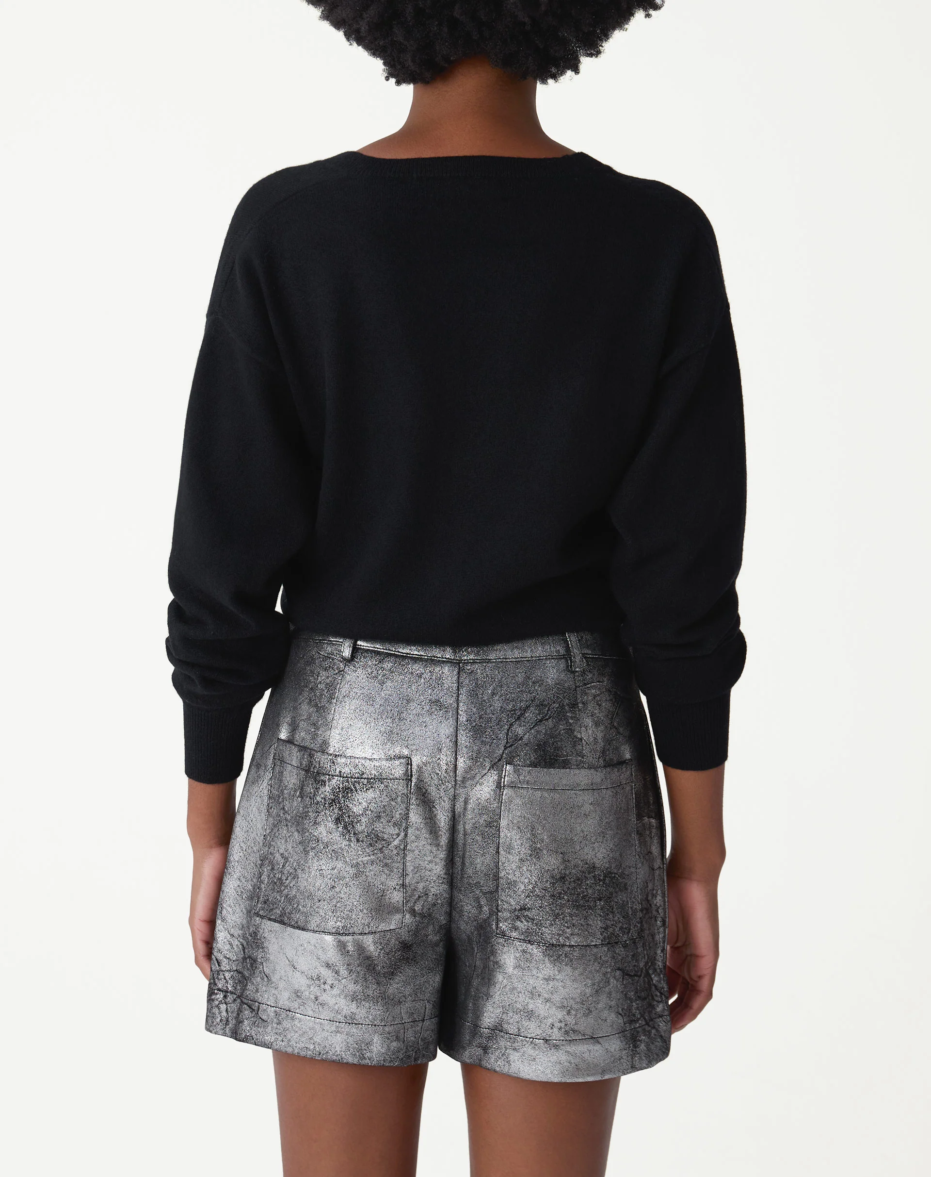 Shorts Com Pregas Metalizado - Prata - Image 5