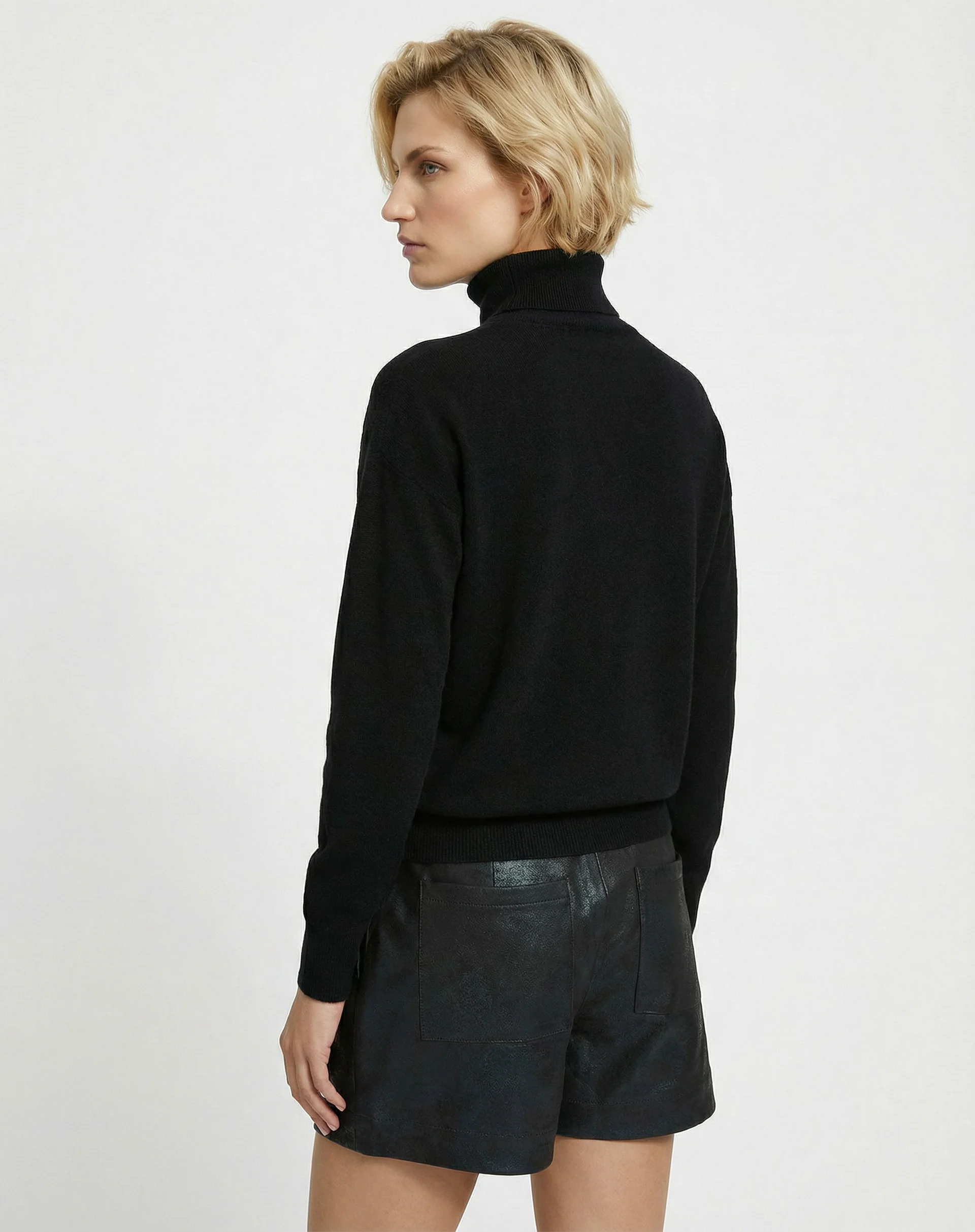 Suéter Cashmere Deluxe Gola Alta  - PRETO - Image 3