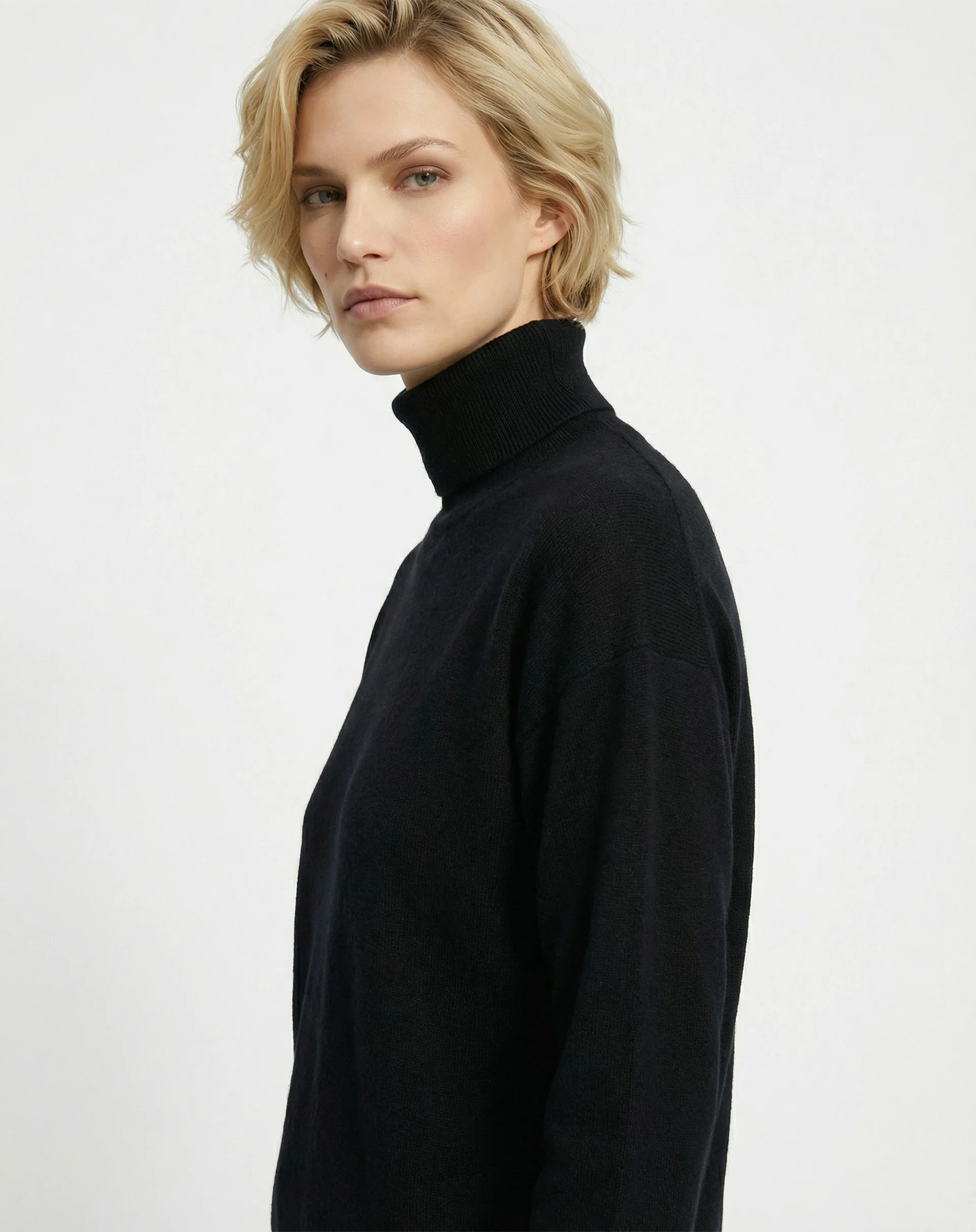 Suéter Cashmere Deluxe Gola Alta  - PRETO - Image 4